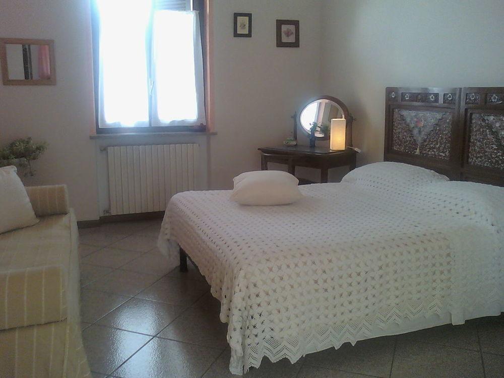 B&B La Taverna Degli Angeli Vezzi Portio Dış mekan fotoğraf