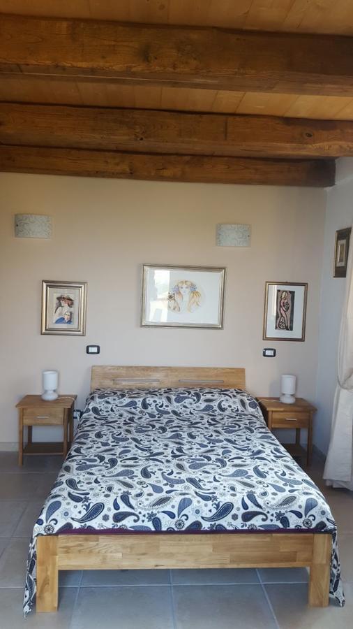 B&B La Taverna Degli Angeli Vezzi Portio Dış mekan fotoğraf
