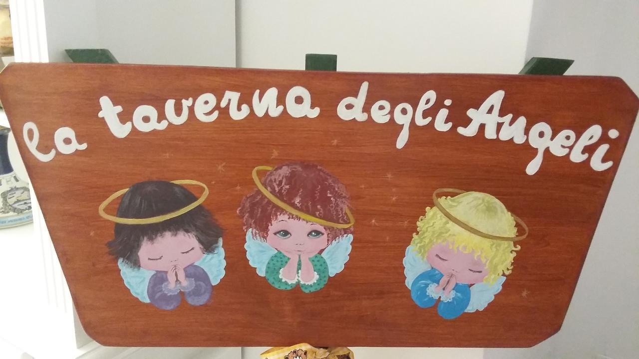 B&B La Taverna Degli Angeli Vezzi Portio Dış mekan fotoğraf