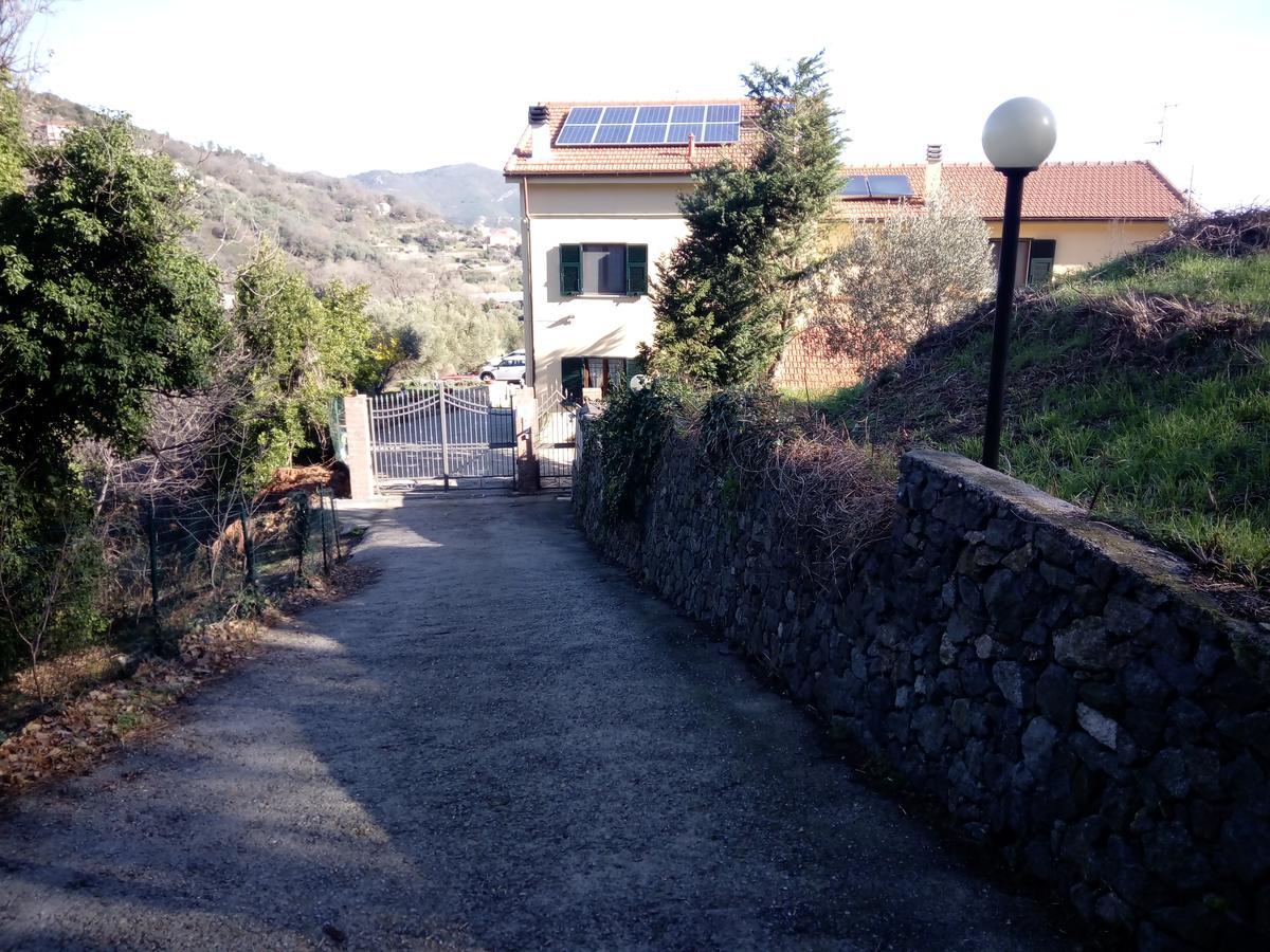 B&B La Taverna Degli Angeli Vezzi Portio Oda fotoğraf